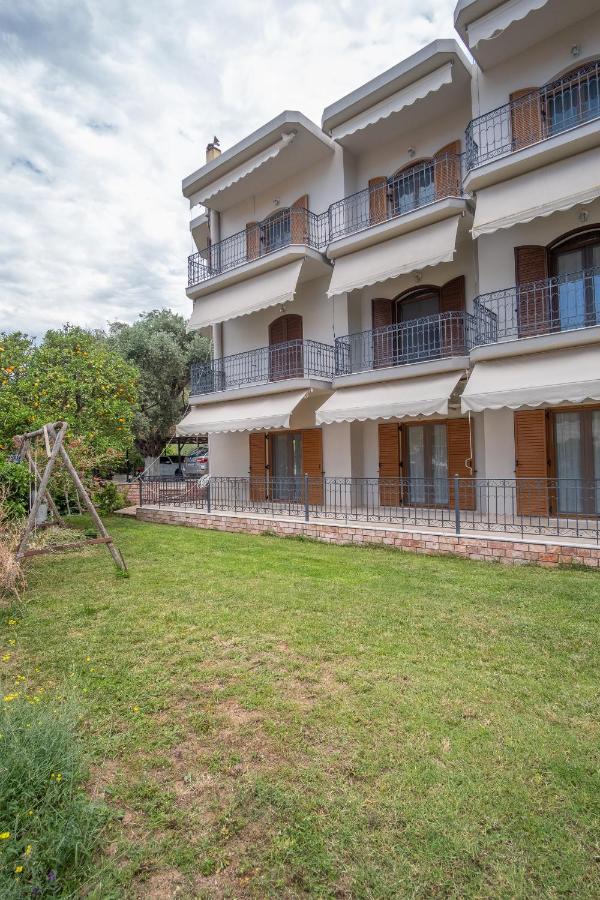 Coral Apartments Парга Экстерьер фото